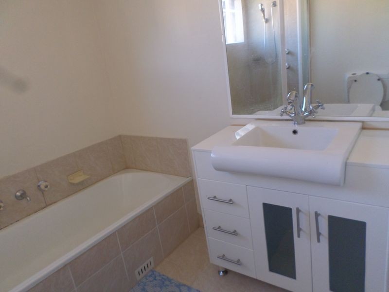 8/4-11 Equity Place, Canley Vale NSW 2166