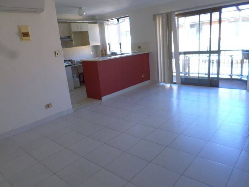 8/4-11 Equity Place, Canley Vale NSW 2166