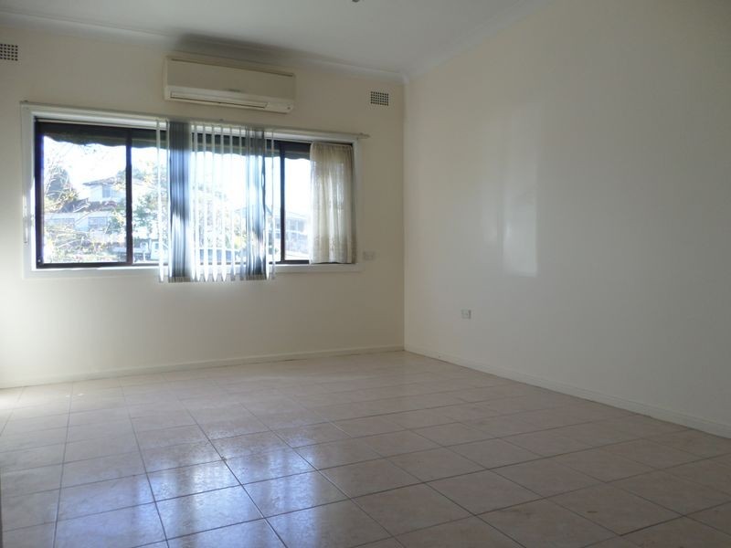 Fairfield West NSW 2165