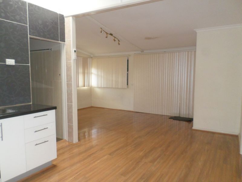 Fairfield East NSW 2165