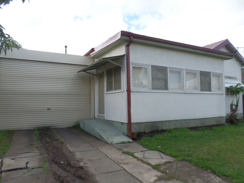 Fairfield East NSW 2165