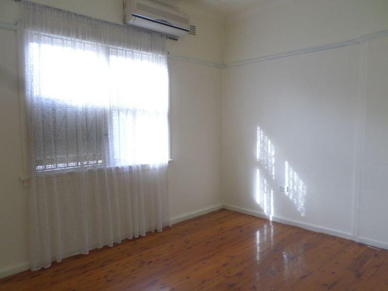 52 Hughes Street, Cabramatta NSW 2166