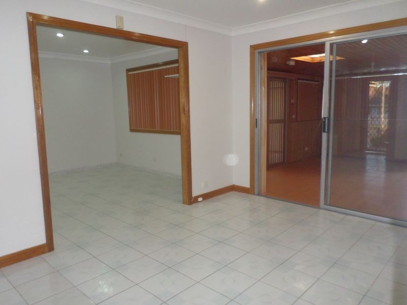 Fairfield West NSW 2165