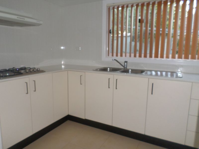 Fairfield West NSW 2165