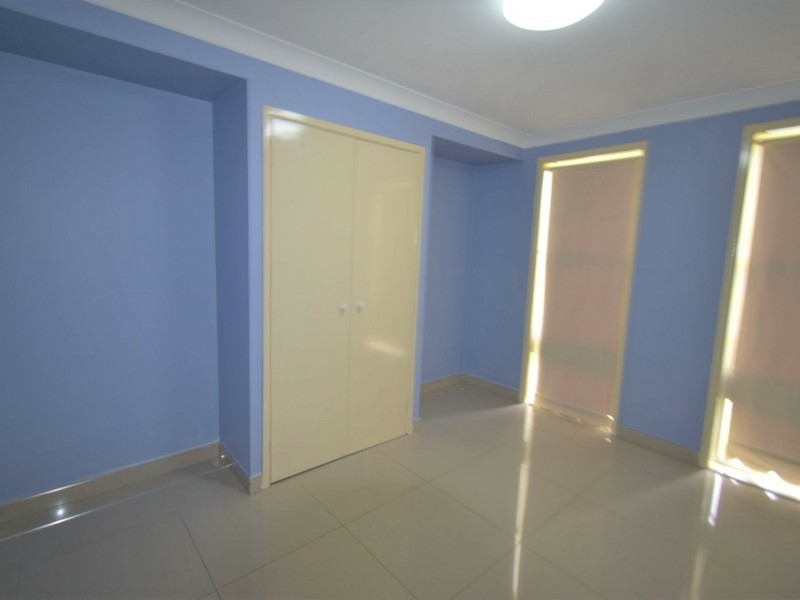 8 Derby Crescent, Chipping Norton NSW 2170