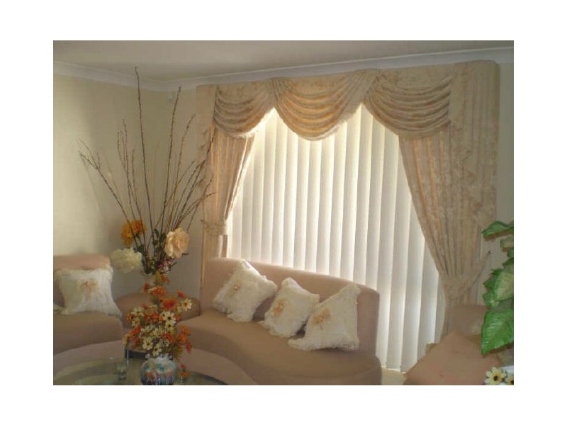 Hinchinbrook NSW 2168