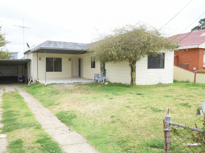 15 Boyd Street, Cabramatta West NSW 2166