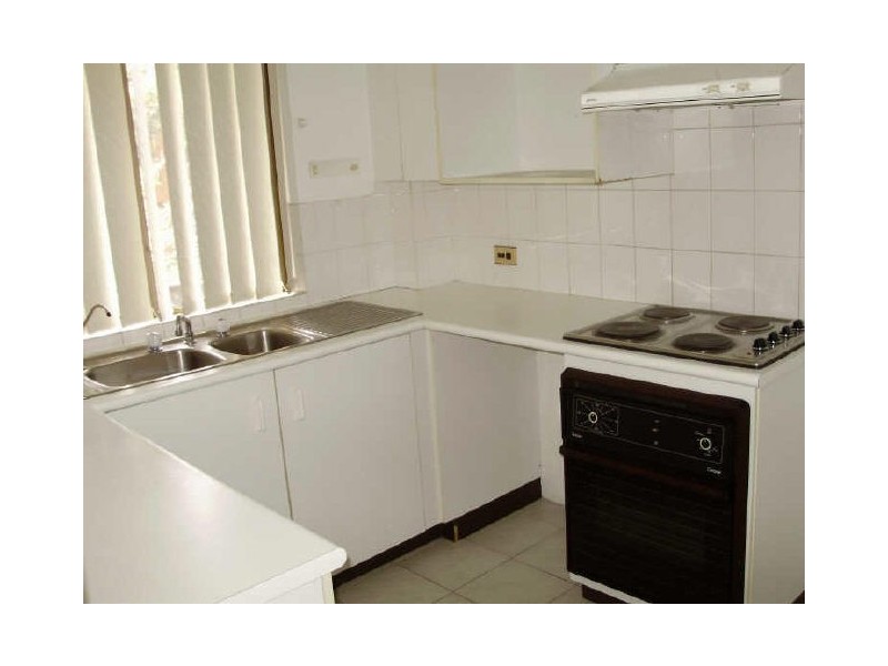 4/4-11 Equity Place, Canley Vale NSW 2166