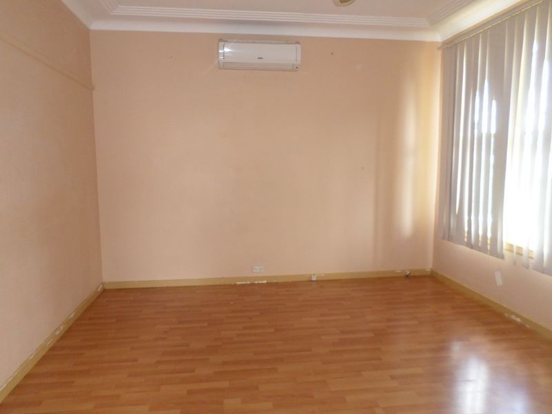 26 Grainger Ave, Mount Pritchard NSW 2170