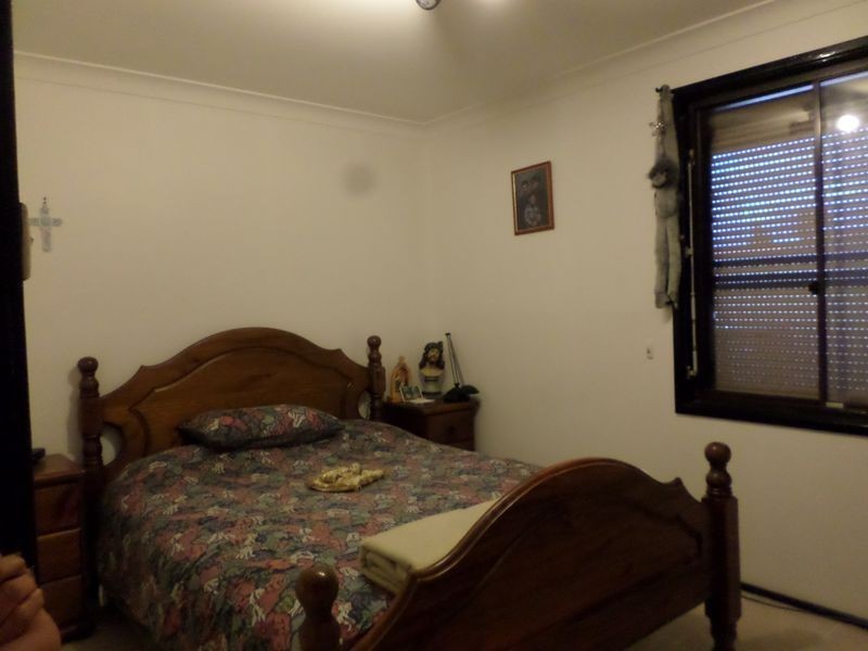 4 Ashgrove Street, St Johns Park NSW 2176