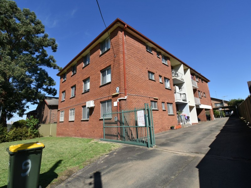 6/9 Kurrajong Street, Cabramatta NSW 2166