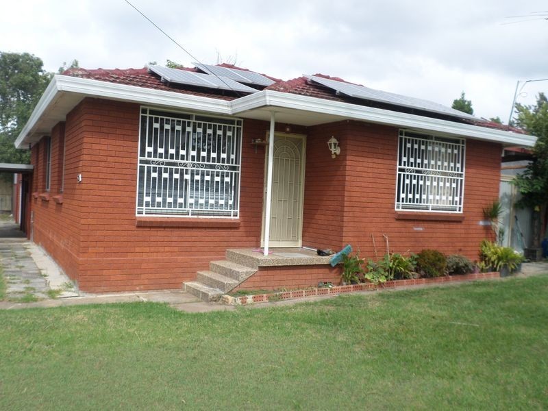 25 Sydney Luker Rd, Cabramatta NSW 2166