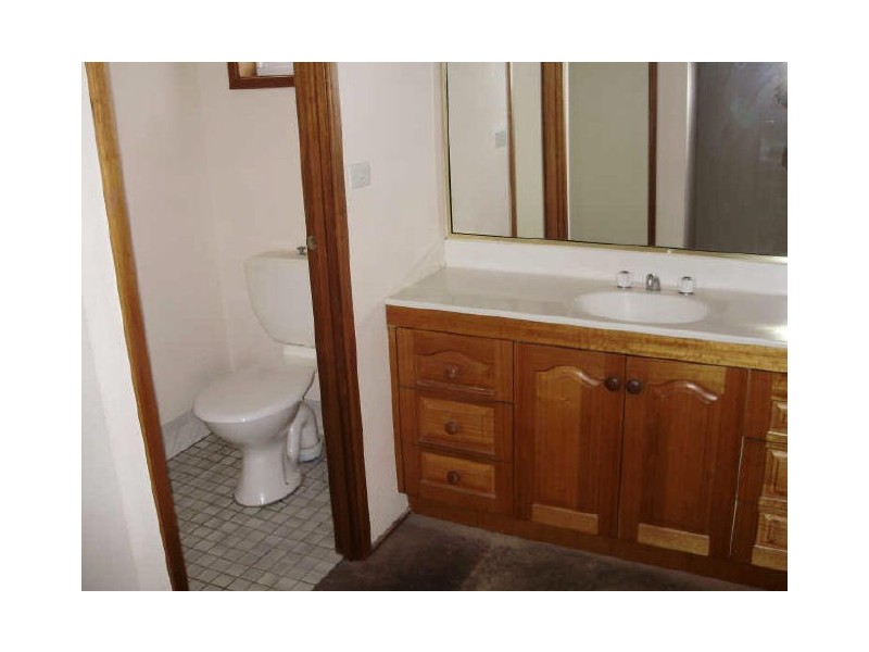 26 Ironside Street, St Johns Park NSW 2176