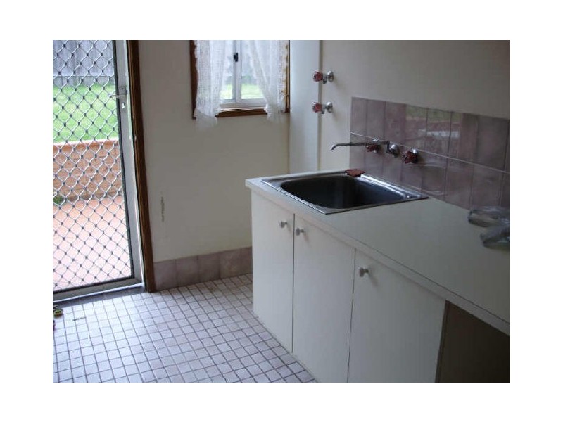 26 Ironside Street, St Johns Park NSW 2176