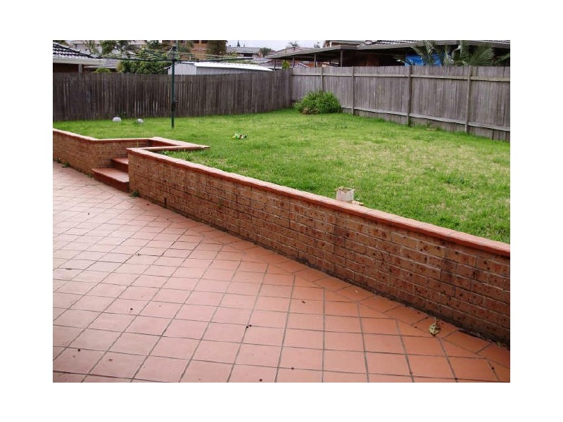 26 Ironside Street, St Johns Park NSW 2176