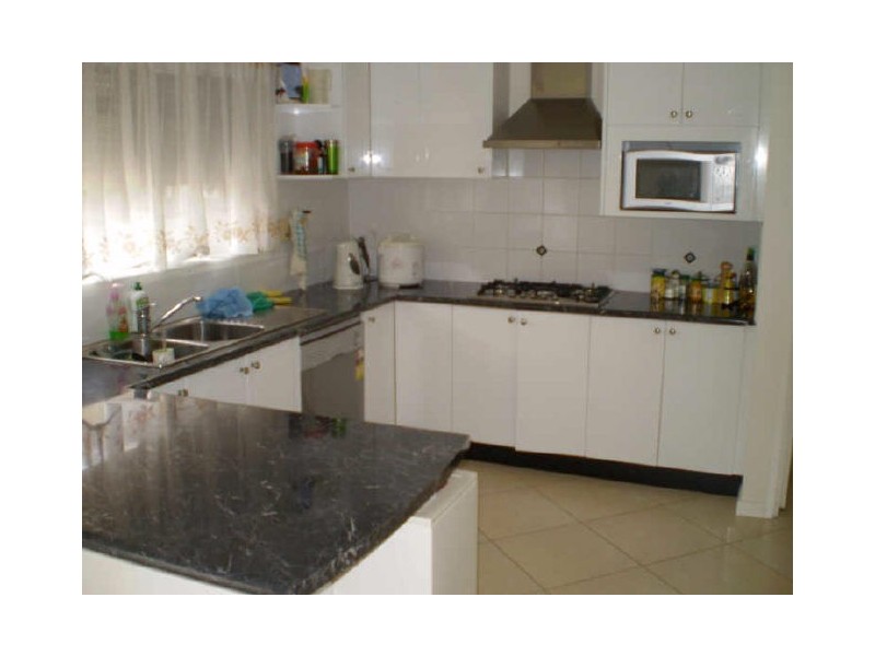 Greenfield Park NSW 2176