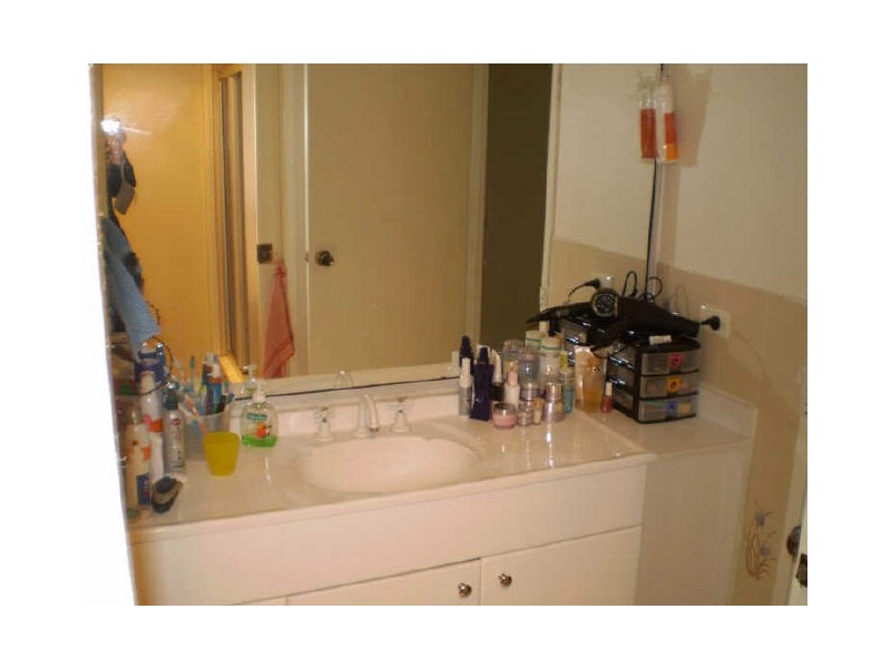 Greenfield Park NSW 2176