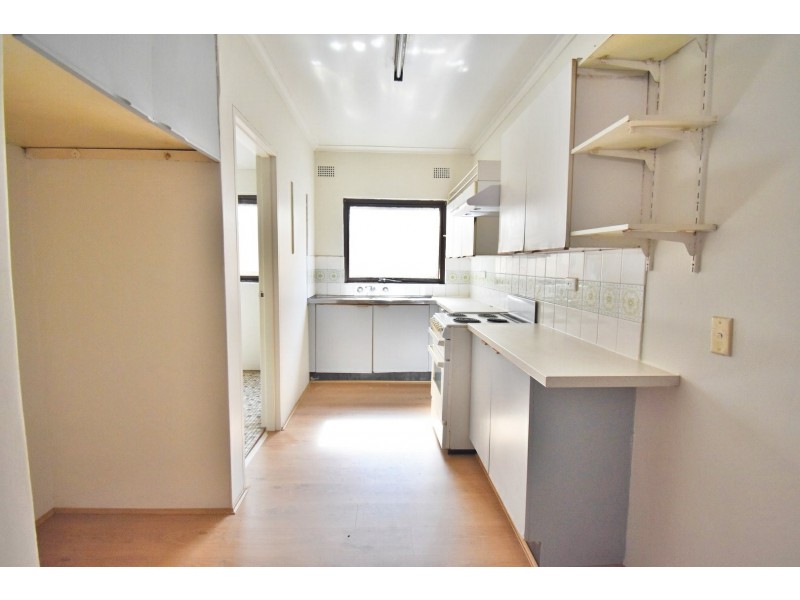 8/84-86 Hughes Street, Cabramatta NSW 2166