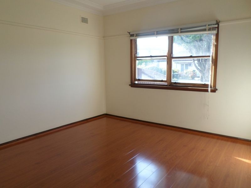 34 Earl Street, Canley Heights NSW 2166