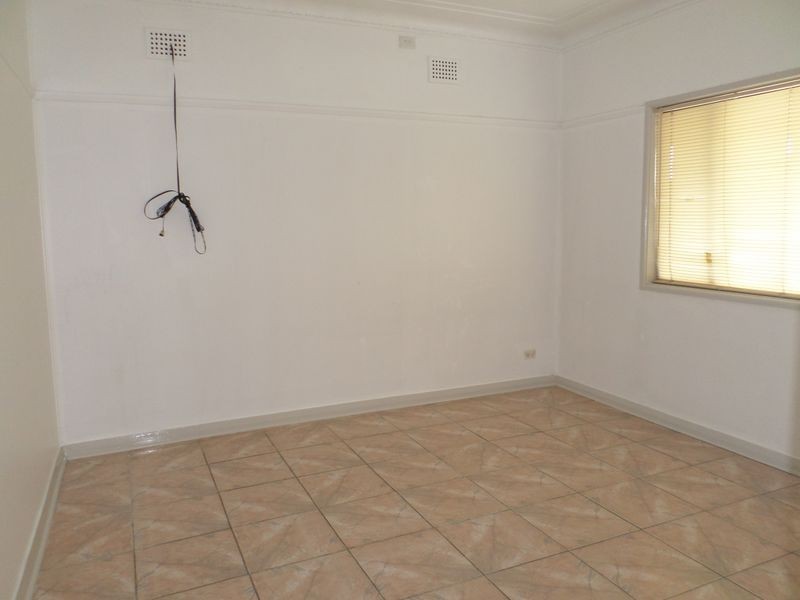 48 COVENTRY ROAD, Cabramatta NSW 2166