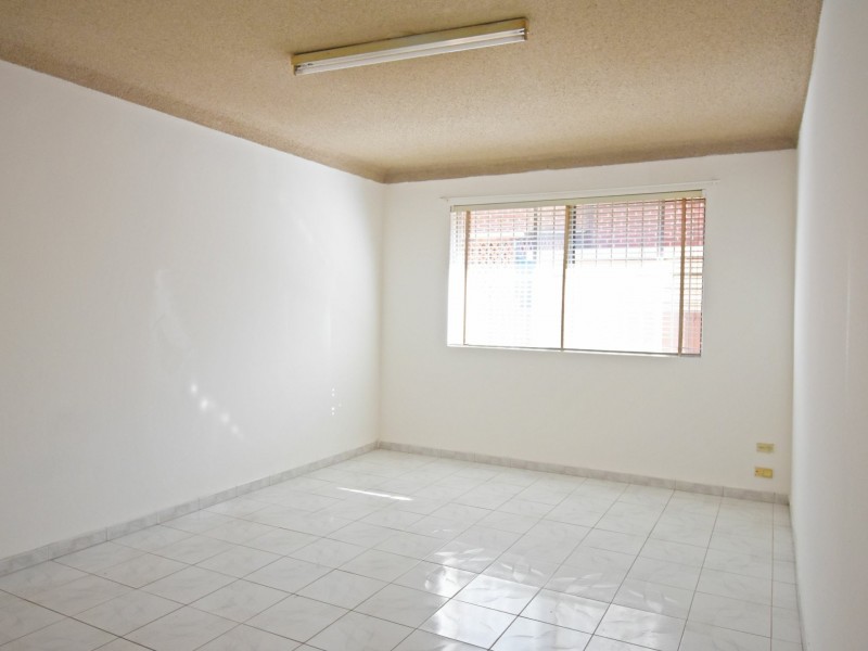 8/12 Hill Street, Cabramatta NSW 2166