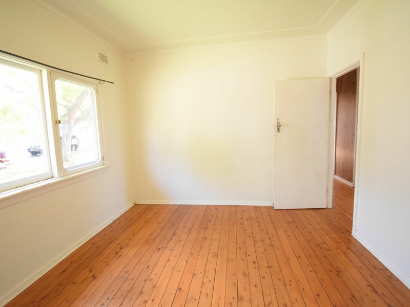 32 Huon Street, Cabramatta NSW 2166