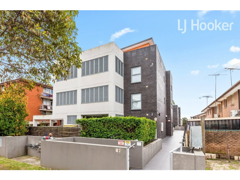 7/87 Hughes Street, Cabramatta NSW 2166