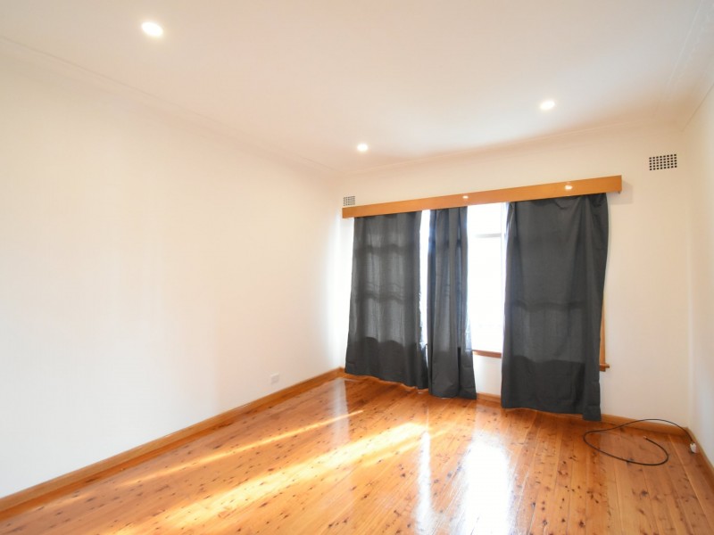 104 Broomfield Street, Cabramatta NSW 2166