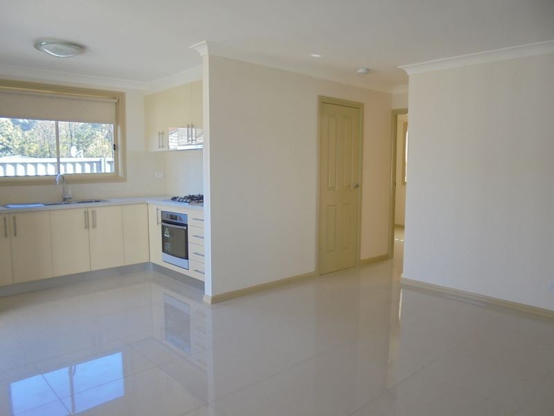 41A Buranda Cres, St Johns Park NSW 2176