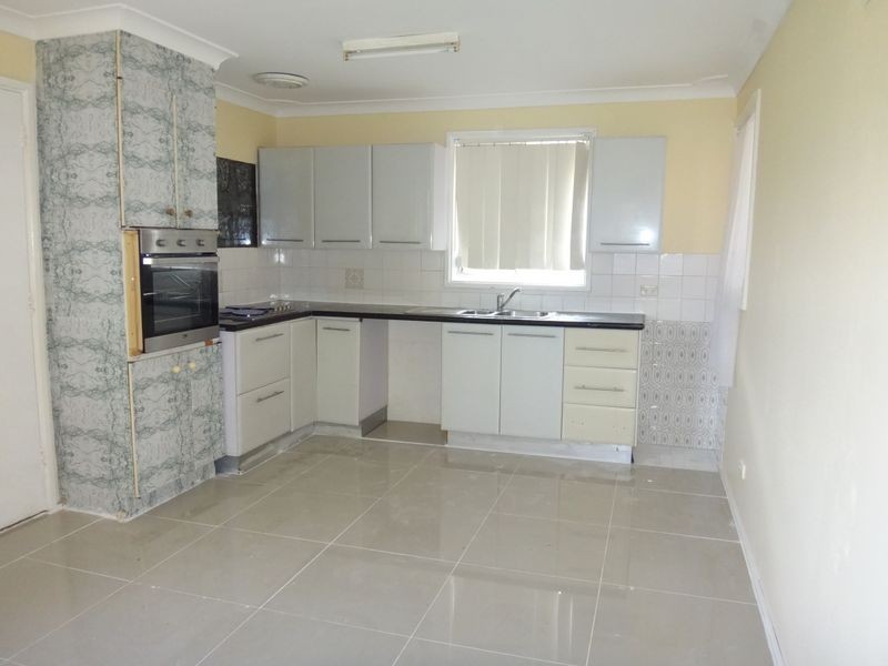 56 Firth Ave, Green Valley NSW 2168