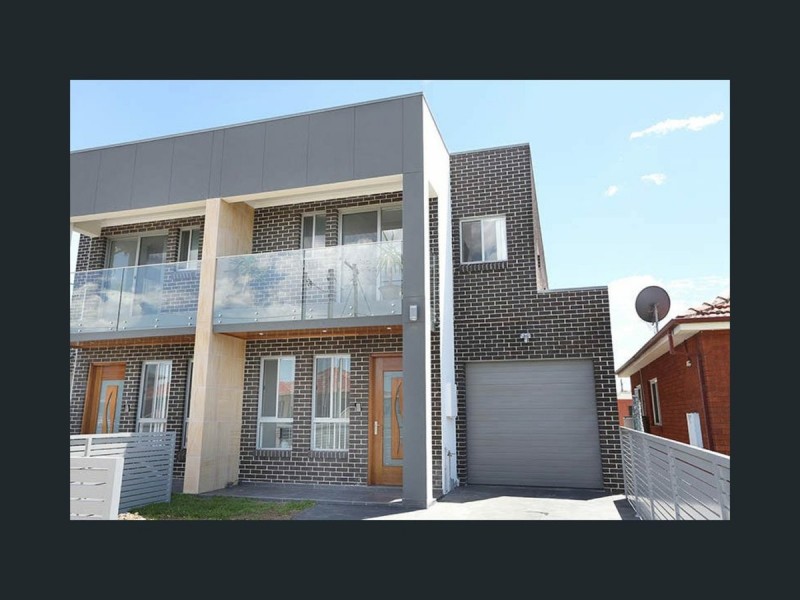 10a Rosina Street, Fairfield West NSW 2165