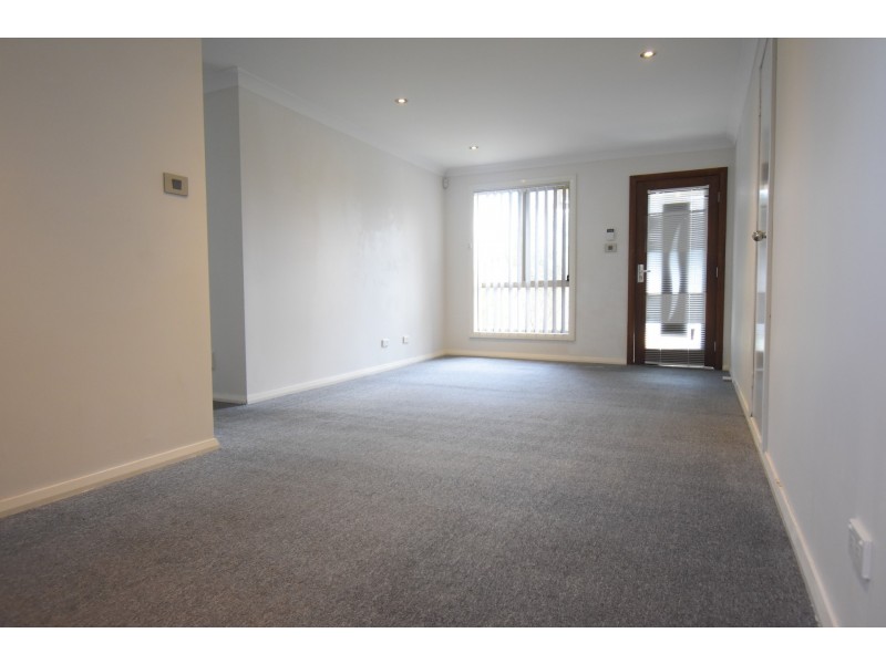 4 Boyd Street, Eagle Vale NSW 2558