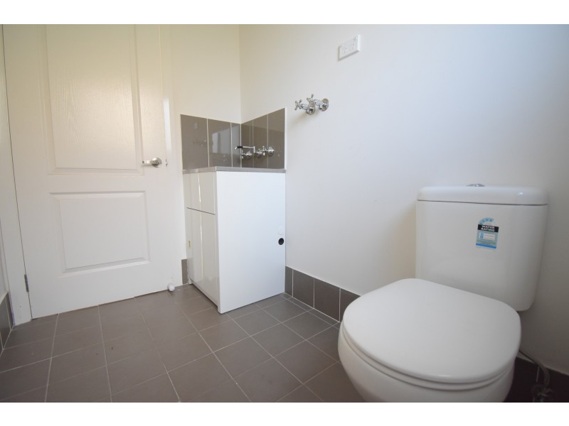 4 Boyd Street, Eagle Vale NSW 2558