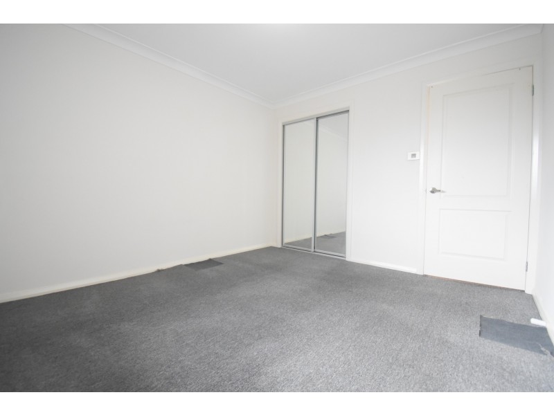 4 Boyd Street, Eagle Vale NSW 2558