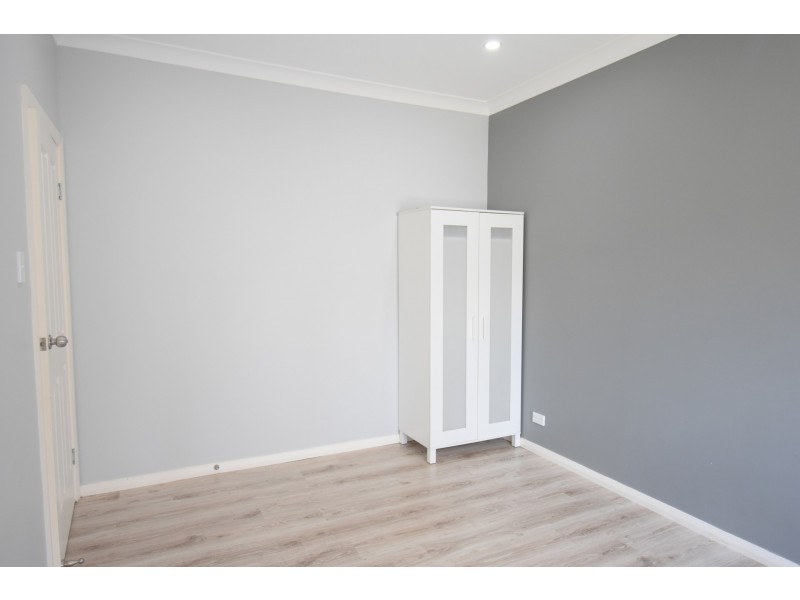 17a Vincent Crescent, Canley Vale NSW 2166