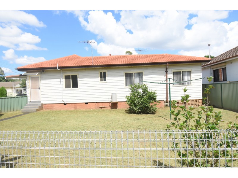 17a Vincent Crescent, Canley Vale NSW 2166