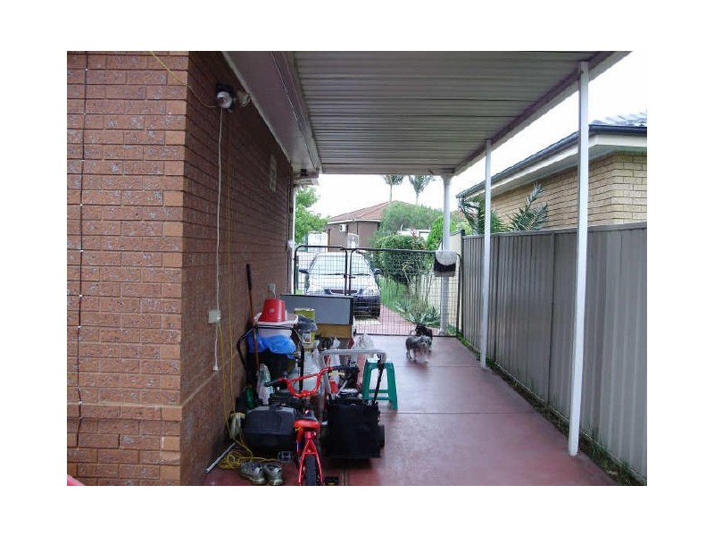 Greenfield Park NSW 2176