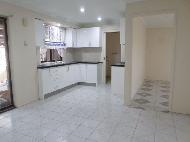 12 NATCHEZ CRESCENT, Greenfield Park NSW 2176