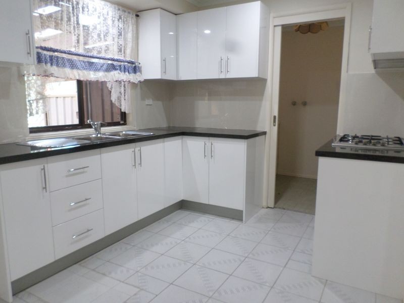 12 NATCHEZ CRESCENT, Greenfield Park NSW 2176