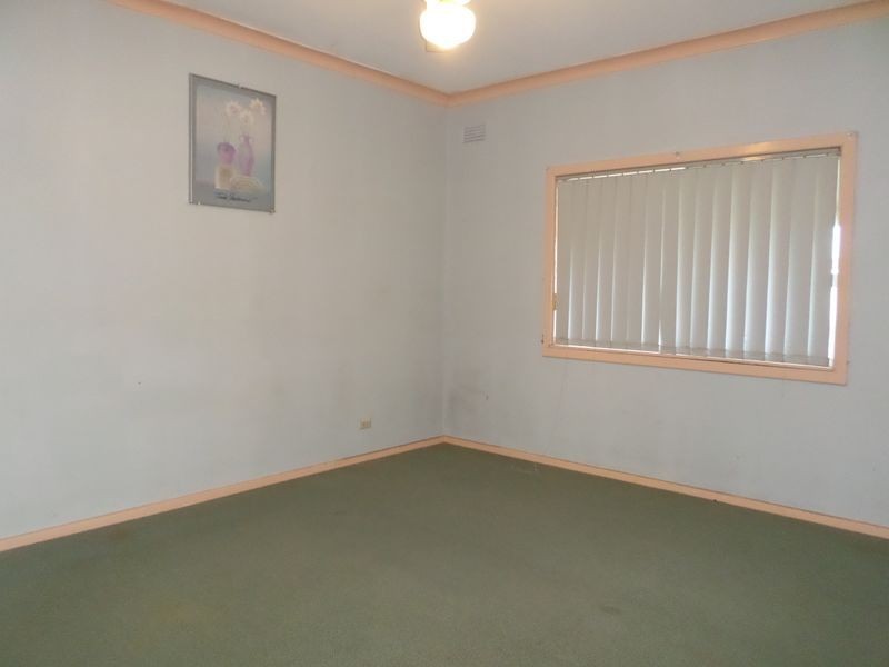 4 EVE COURT, Cabramatta NSW 2166