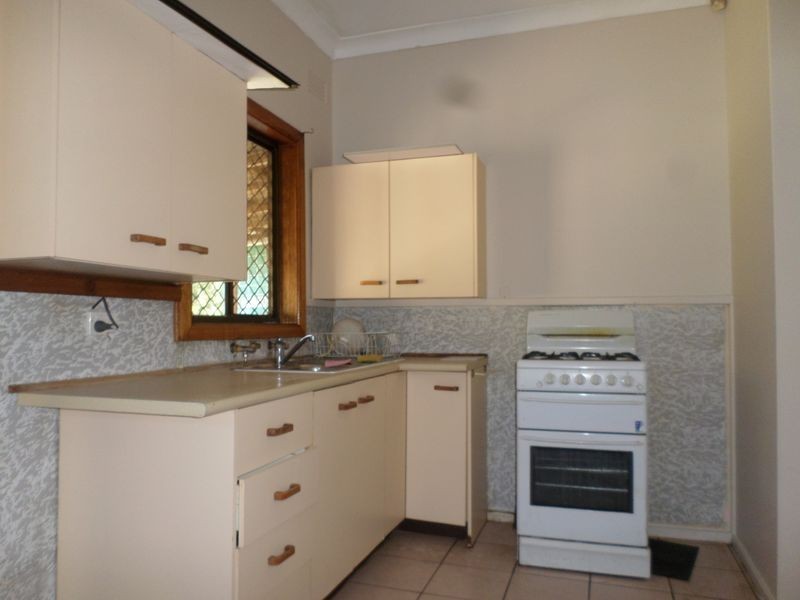 81 JASMINE CRES, Cabramatta NSW 2166