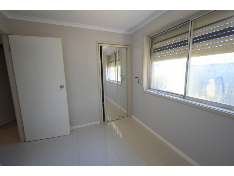 9 Kinghorne Road, Bonnyrigg NSW 2177