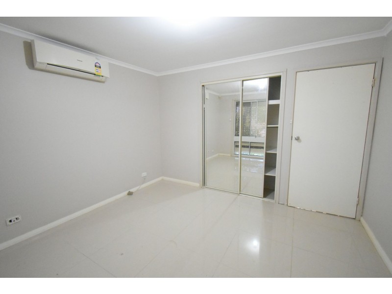 9 Kinghorne Road, Bonnyrigg NSW 2177