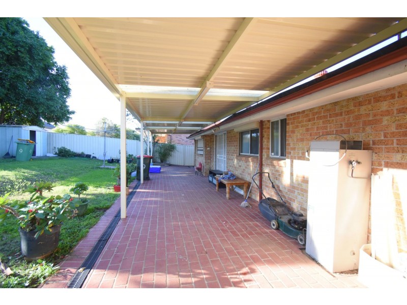 9 Kinghorne Road, Bonnyrigg NSW 2177