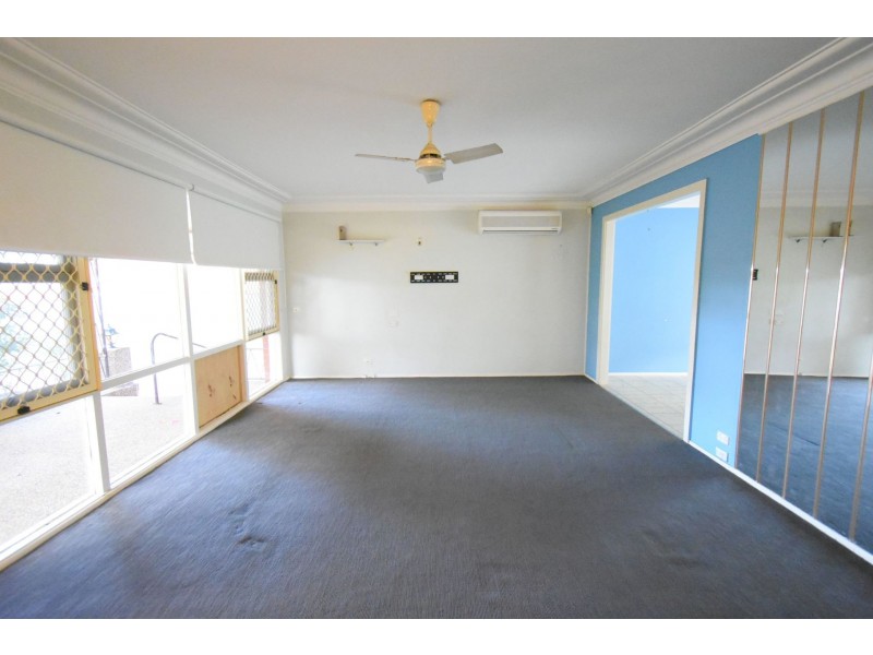 10 Julianne Place, Canley Heights NSW 2166