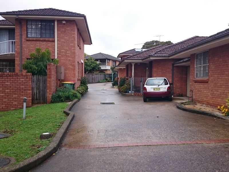 1/38 BROAD STREET, Cabramatta NSW 2166