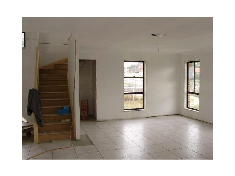 1/2 King Road, Ingleburn NSW 2565