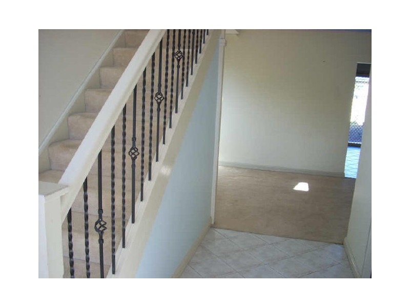 1/28 Foxlow Street, Canley Heights NSW 2166