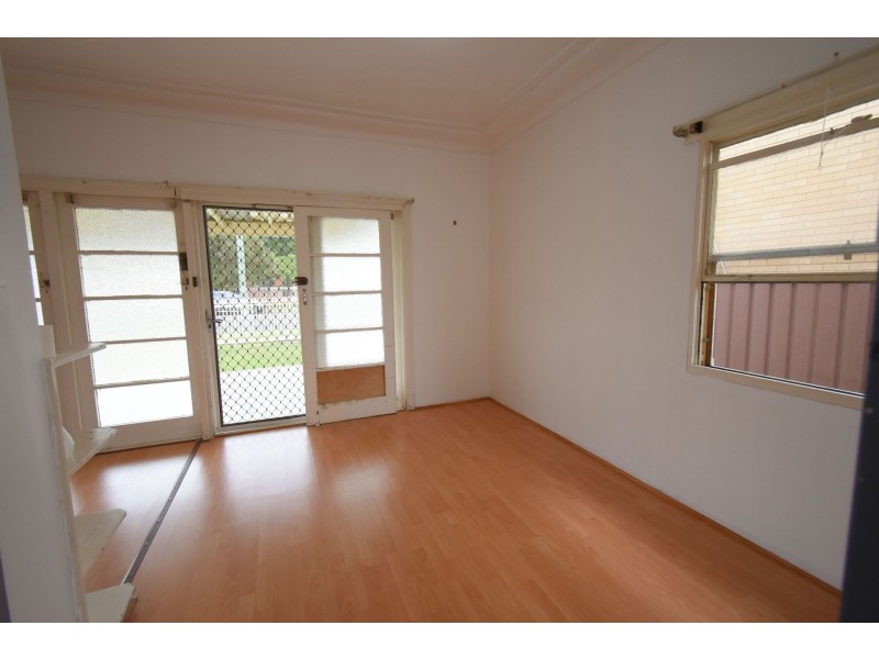 20 Stuart St, Canley Vale NSW 2166