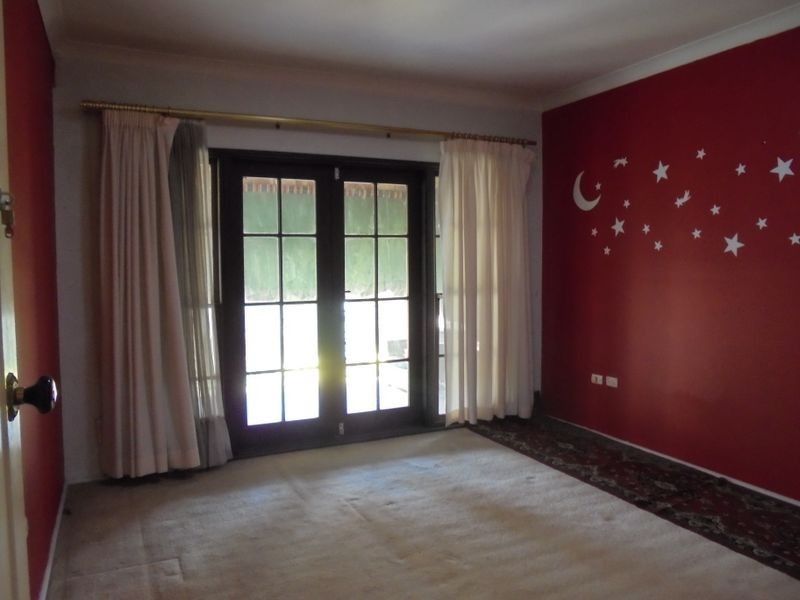 12 SILVERWATER CRESCENT, Lansvale NSW 2166